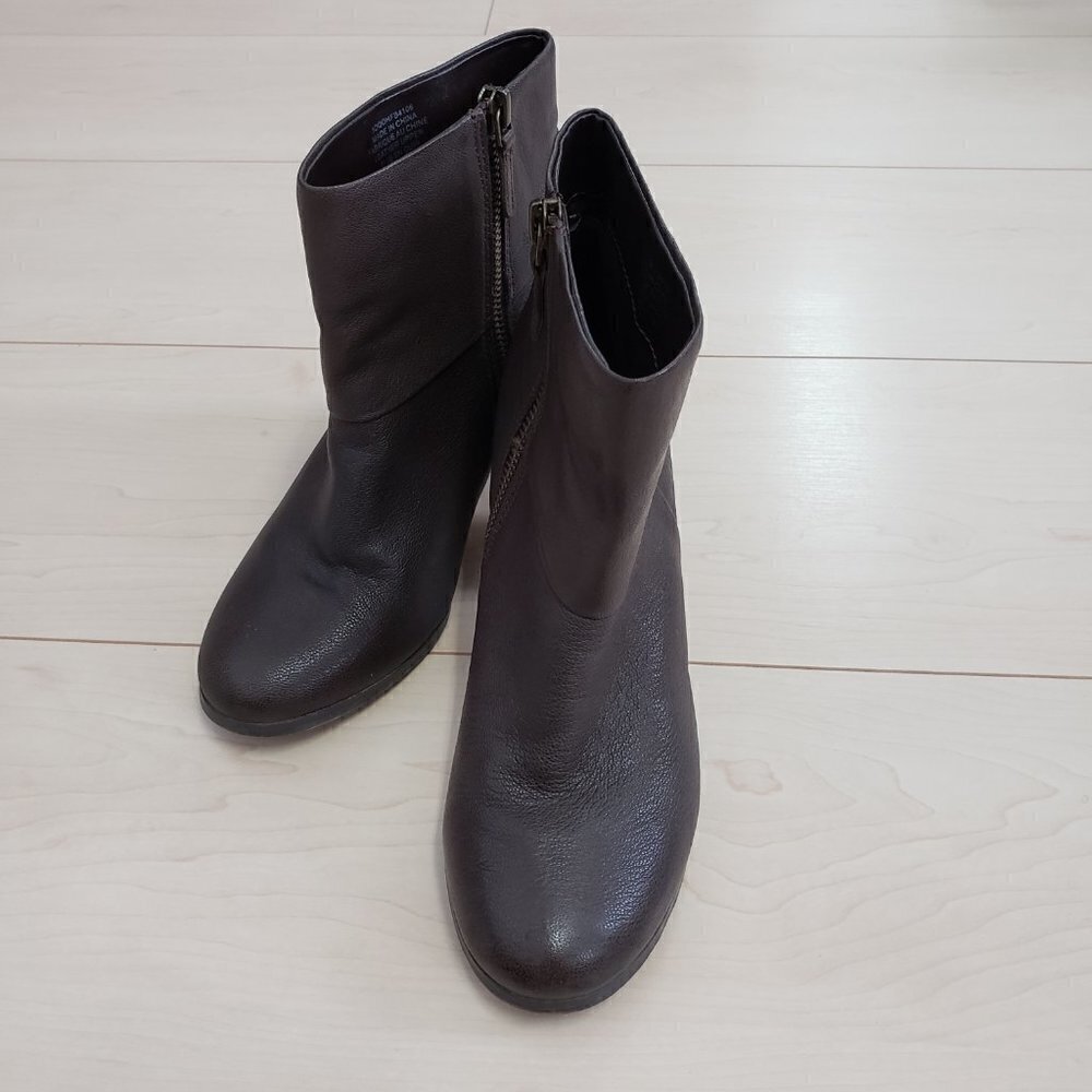 Quad Comfort by Denver Hayes Leather Ankle Booties Stacked Heel Sz 7 Brown - Picture 2 of 11